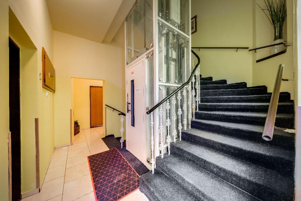 Apartment Amandment Πράγα Εξωτερικό φωτογραφία
