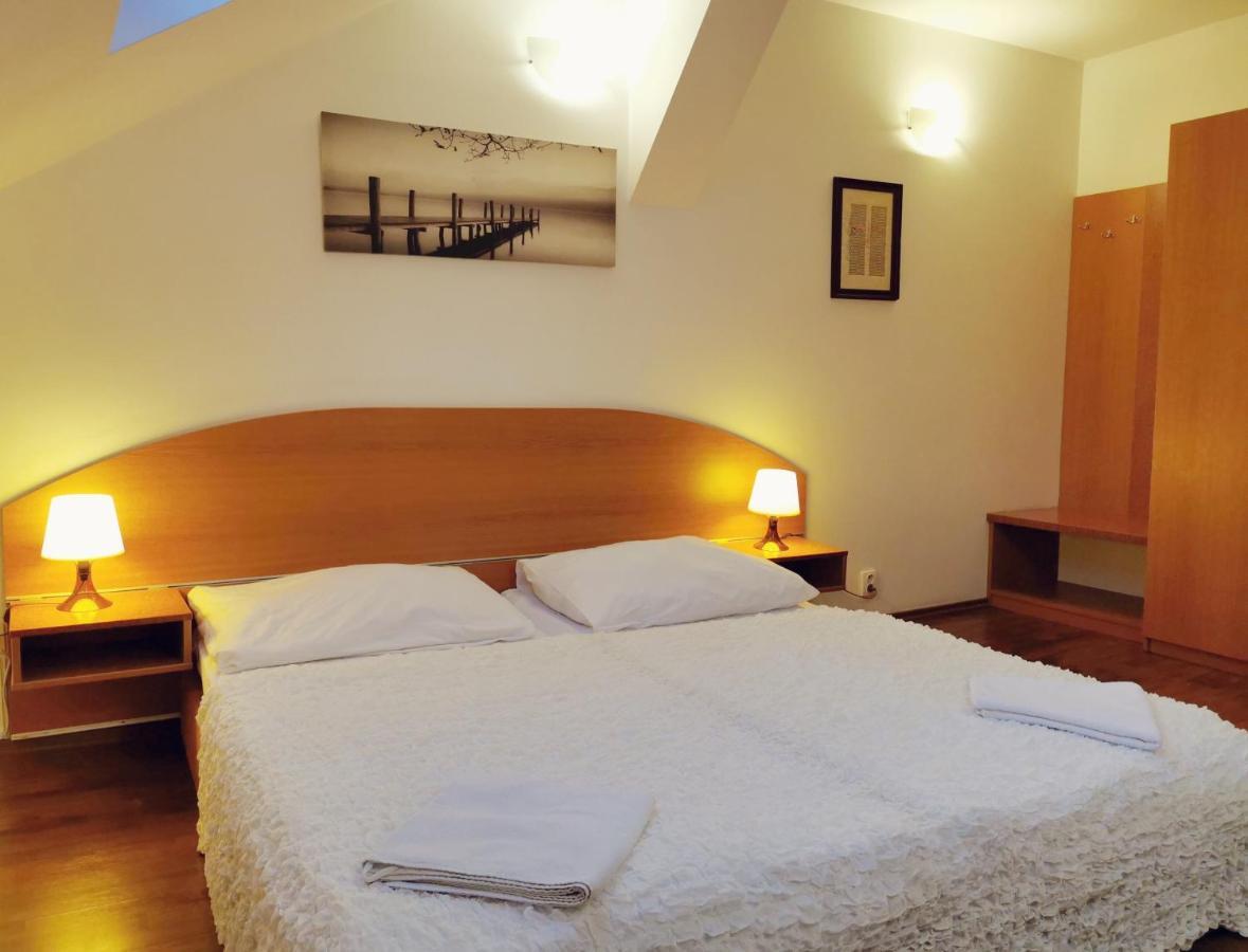 Apartment Amandment Πράγα Εξωτερικό φωτογραφία
