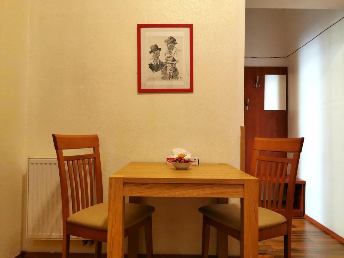 Apartment Amandment Πράγα Εξωτερικό φωτογραφία