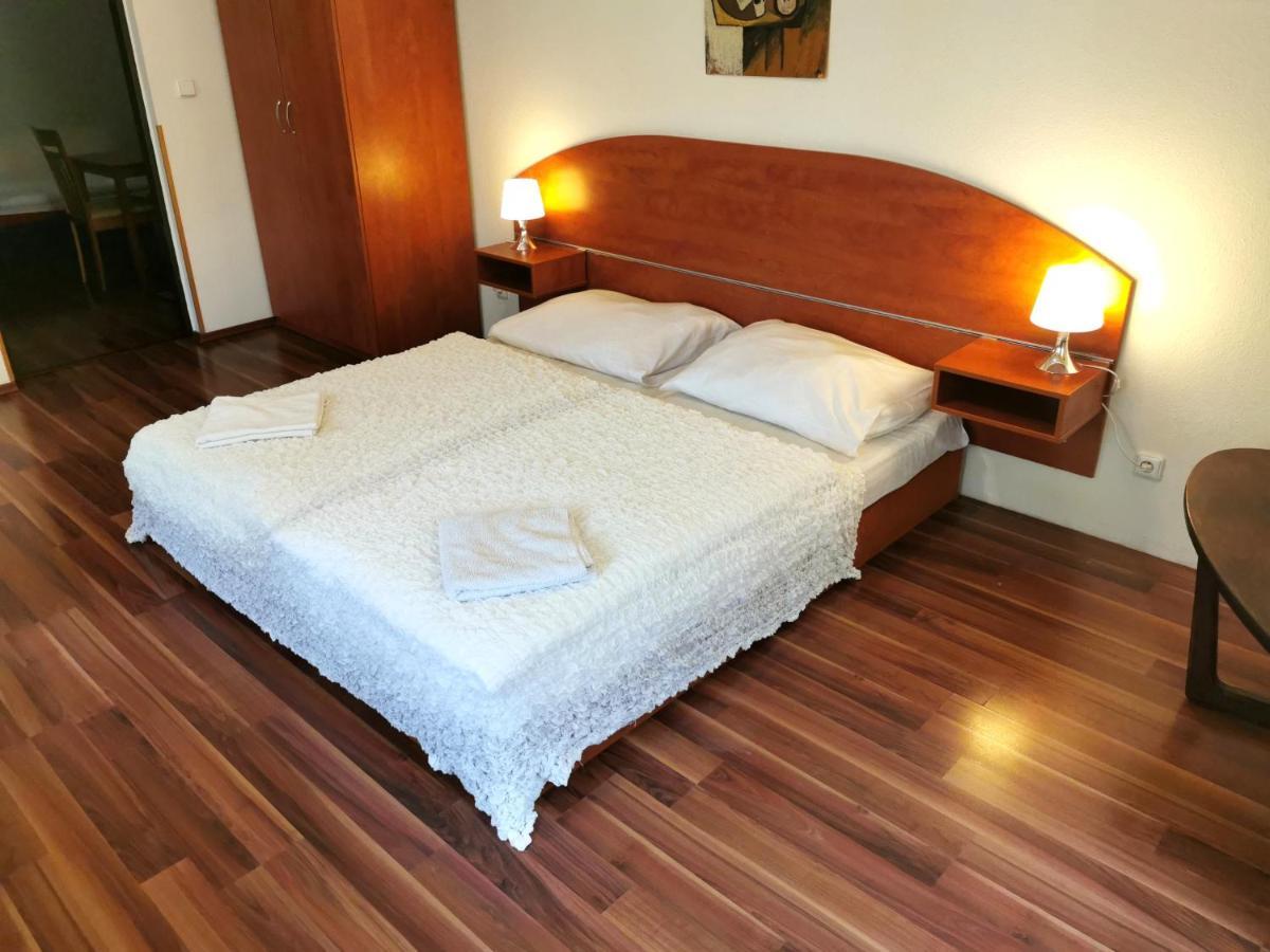 Apartment Amandment Πράγα Εξωτερικό φωτογραφία