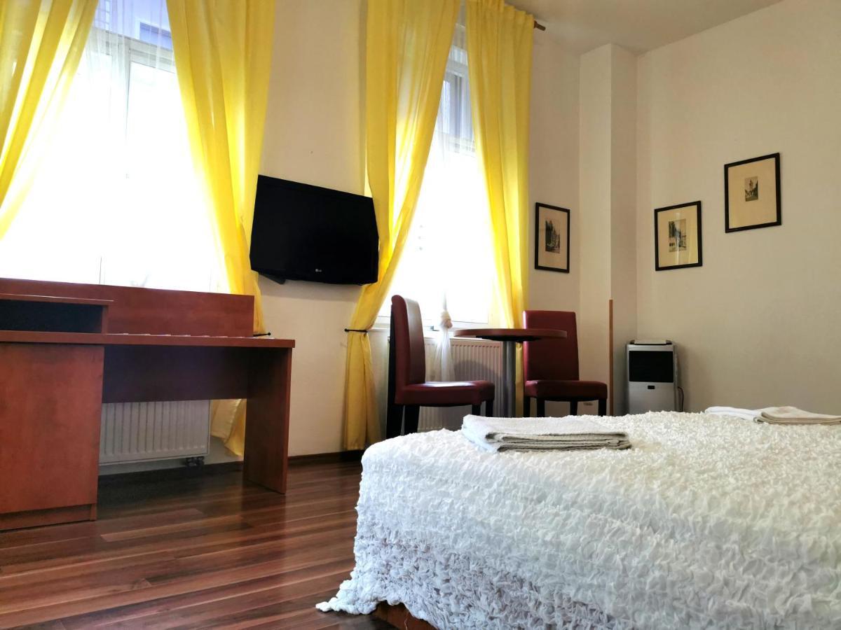 Apartment Amandment Πράγα Εξωτερικό φωτογραφία